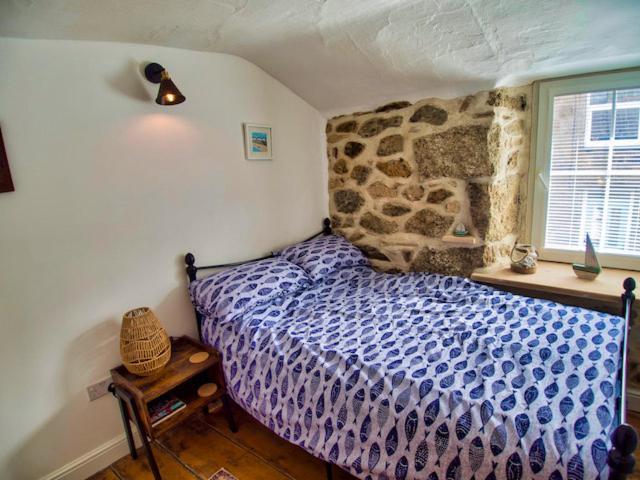 Knocker Cottage Is A 3 Bedroom Made Up Of 1 Double Bedroom And 2 Small Double Bedrooms In Small Village 10 Min To Beaches 캠본 외부 사진